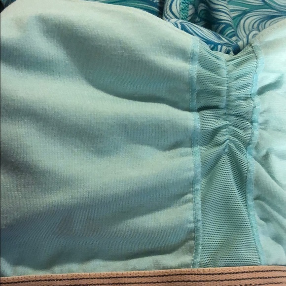 Lululemon Gather V  Gulf Undulation  Teal Top SZ 6 - Picture 6 of 6